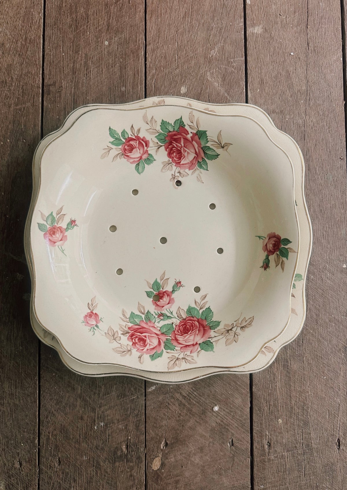 Berry Strainer Colander & Underplate Set - J&G Meakin “Sunshine” Pink Rose