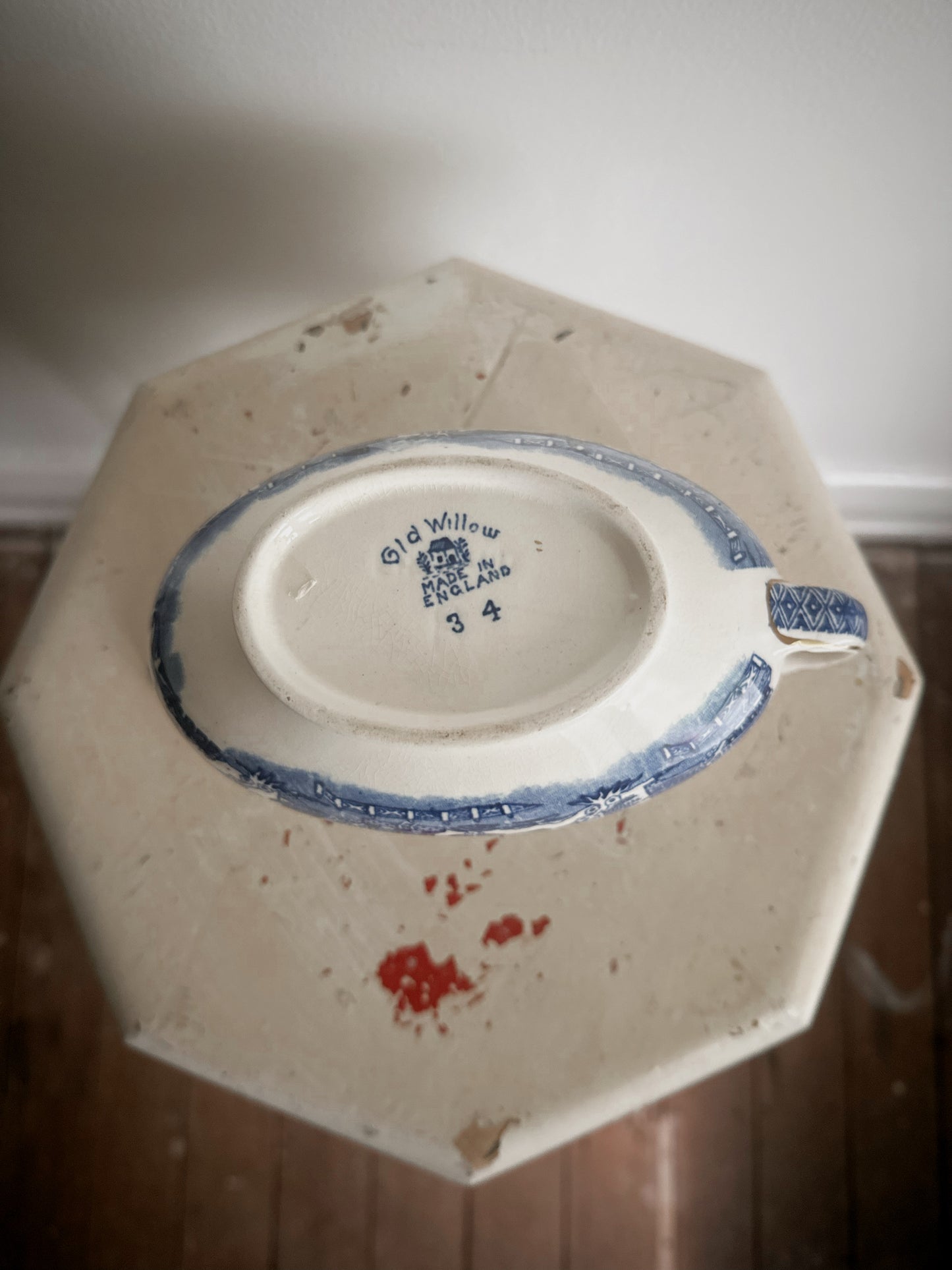 English Blue Old Willow Gravy Boat - Washington Pottery