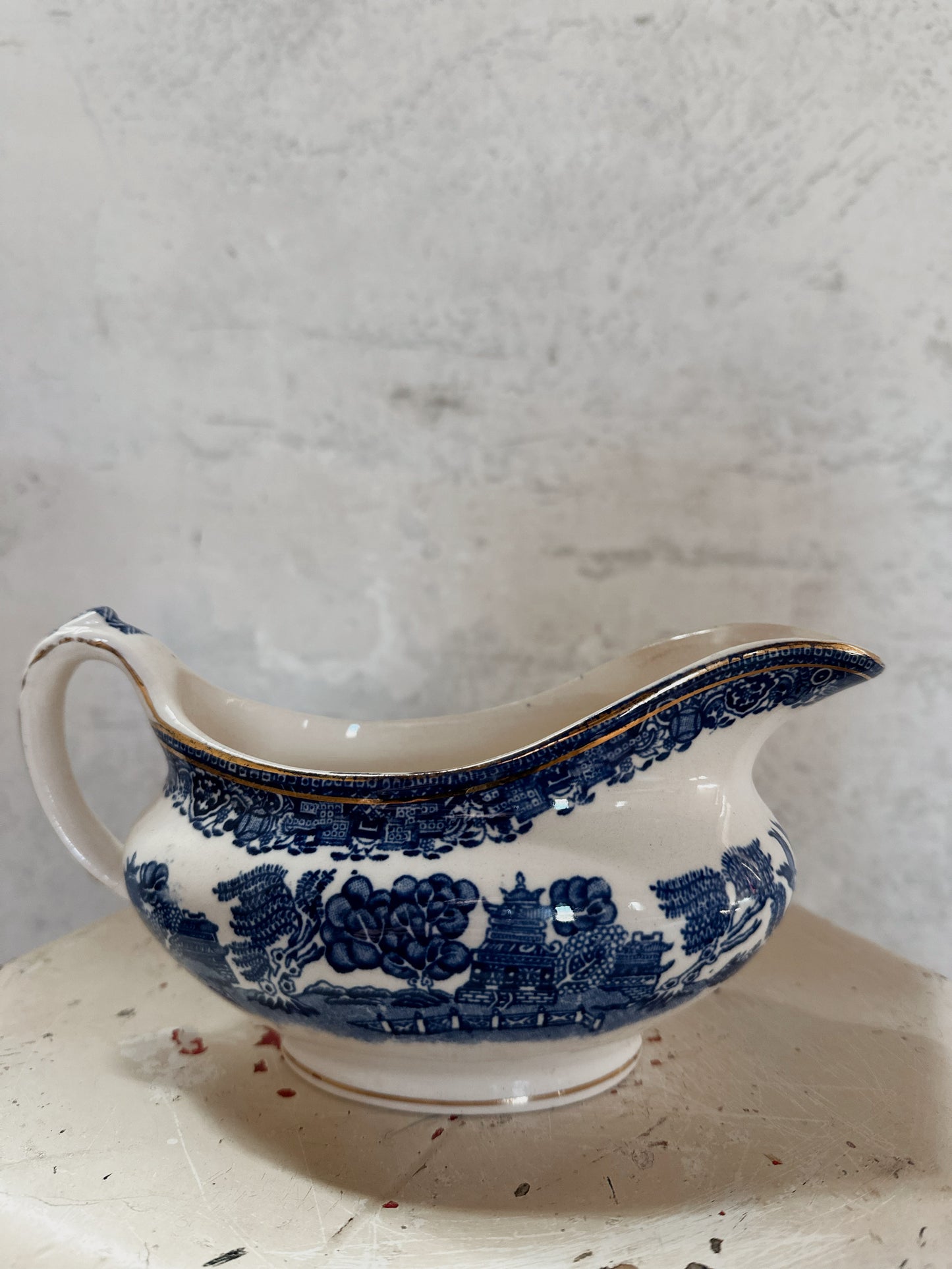English Blue Old Willow Gravy Boat - Washington Pottery